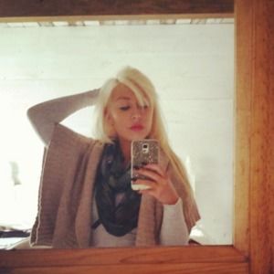 Meet your Posher, Carlie